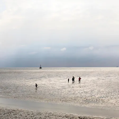 3-raum-ferienwohnung Mit Meerblick, Apartment Büsum